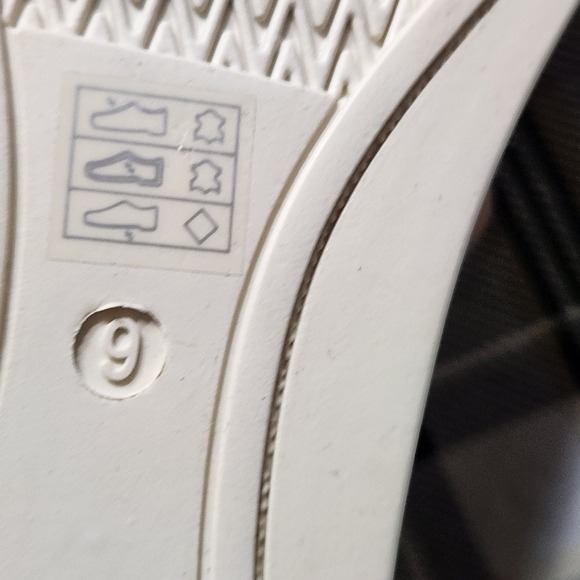 Eileen Fisher Women Tan Leather Strappy Wedge Sandals Size 9 - Picture 9 of 13